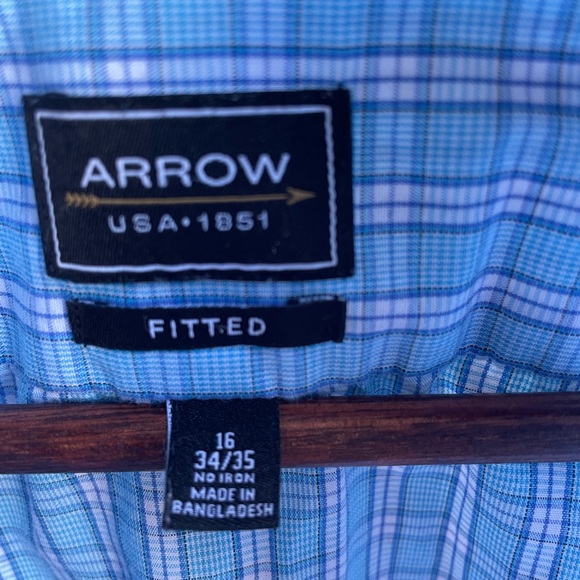 Men's Blue Checkered Button Down Shirt - Picture 2 of 3